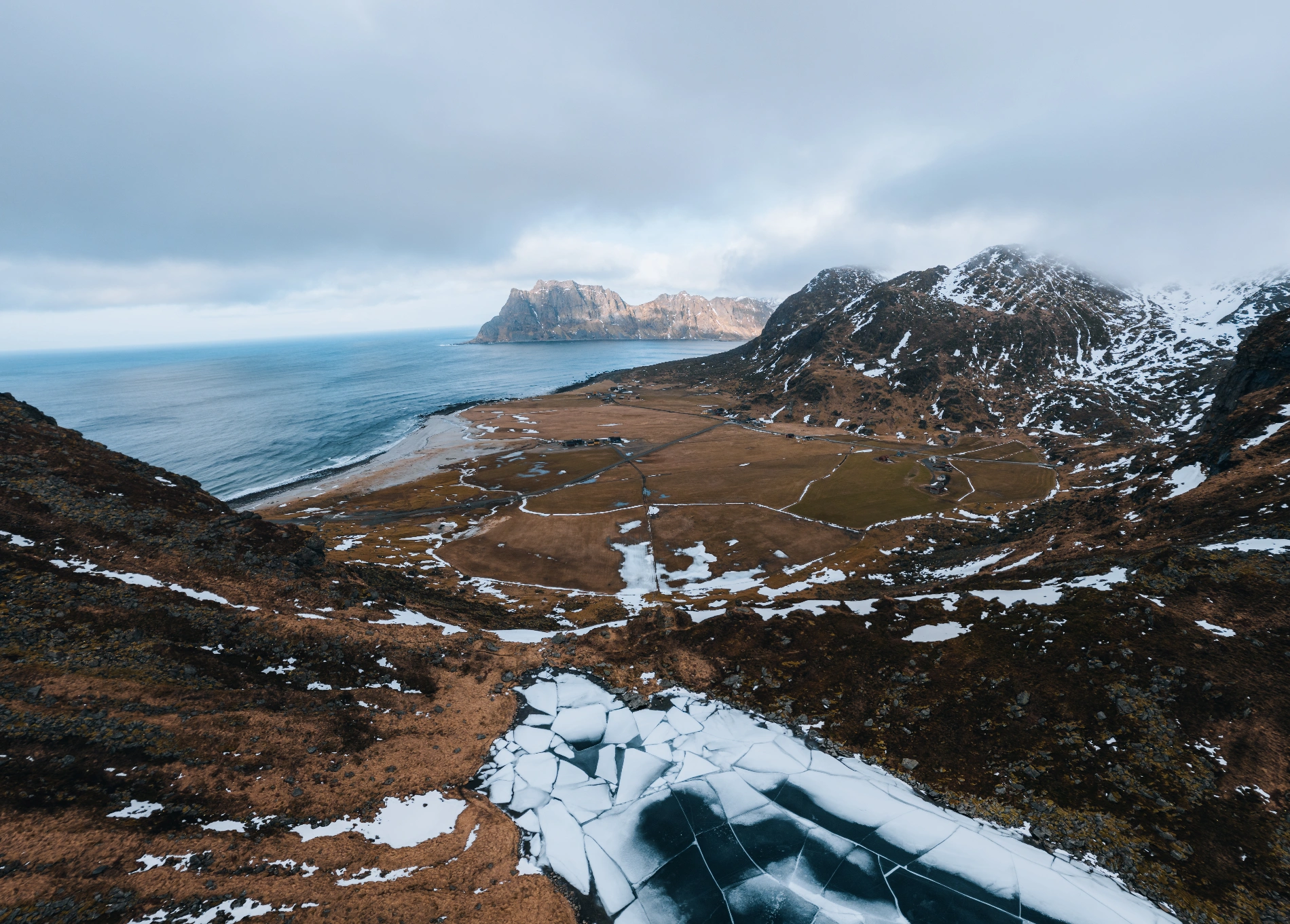 Cascades gelées, ambiance bleu glacier